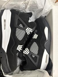 Jordan 4 White Thunder