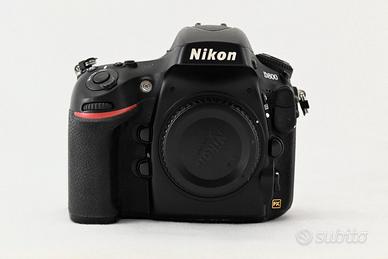 Nikon D800 – scatola originale +accessori