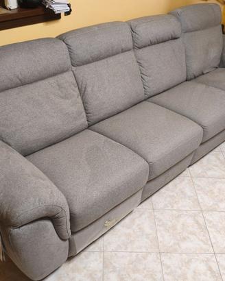 Divano Natuzzi 4 posti con laterali estraibili
