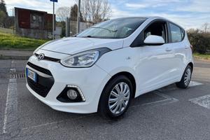 Hyundai i10 manutenzione completa idonea ai neopat