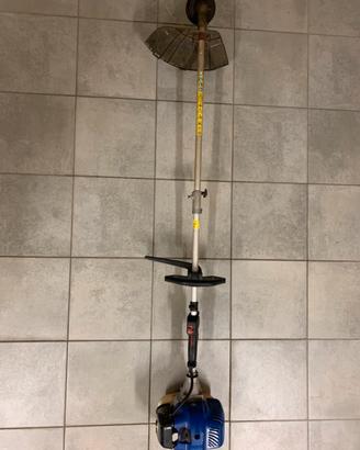 Decespugliatore a scoppio professionale