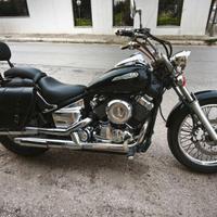 Yamaha Dragstar 650 dark night compreso passaggio