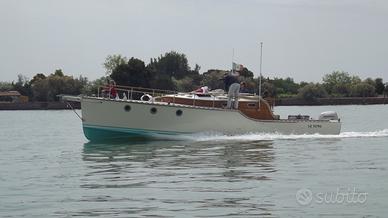 Imbarcazione Power Sharpie 10.80 M