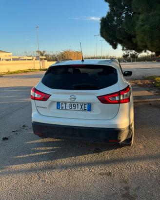 Qashqai modello tekna Guida a destra