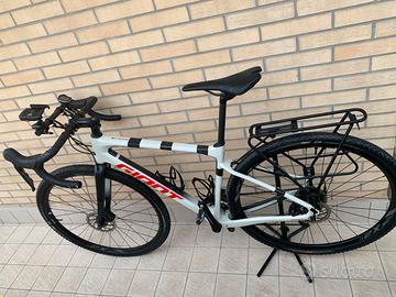 Giant Revolt Advanced 2 2020