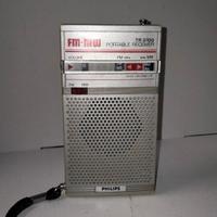 Radio portatile analogica Philips TR0100 anni 80