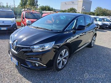 Renault - Scenic 4 Serie 1.5 Cdi 110 Cv.