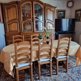 sala da pranzo completa