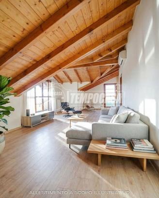 CARONNO VARESINO - TRILOCALE CON BOX DOPPIO