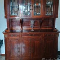 Credenza epoca conservata
