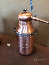 Alambicco in rame da 30 litri, Distillatore.