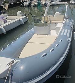 Gommone sacs con carrello omologato 