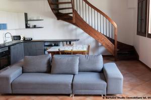 Appartamento di 130 m² con 4 locali e box auto a S