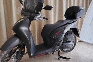 honda scooter 150 sh sport