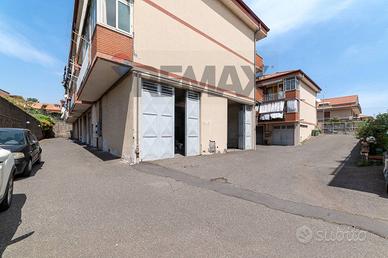 Magazzino - Aci Sant'Antonio