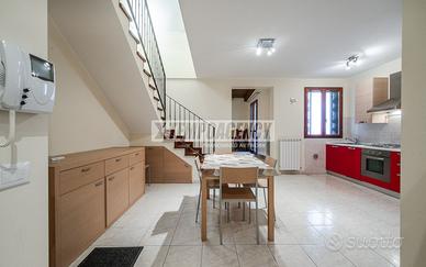 APPARTAMENTO IN CENTRO CON GARAGE
