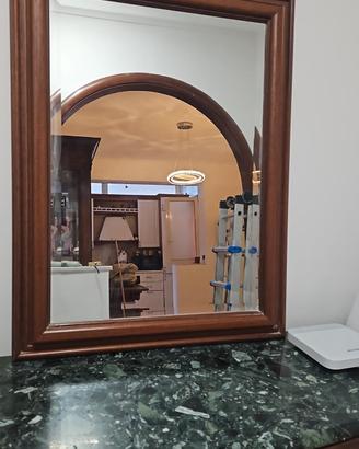 Specchio in legno