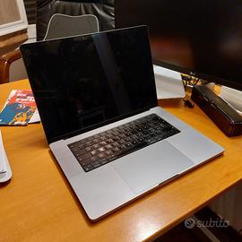 Macbook pro 16“ 2021 M1 16gb 512gb schermo rotto