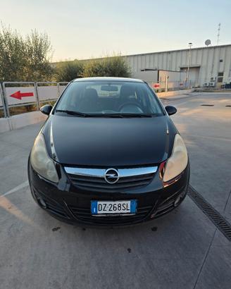 Opel Corsa D (2010) 1.2 GPL/Benzina