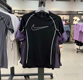 maglia nike pro nera a maniche corte
