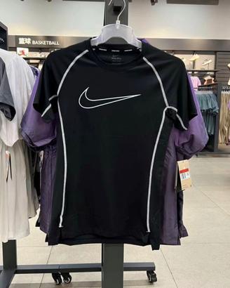 maglia nike pro nera a maniche corte