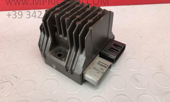 REGOLATORE TENSIONE YAMAHA R1 2004 2005 2006 YZF 1