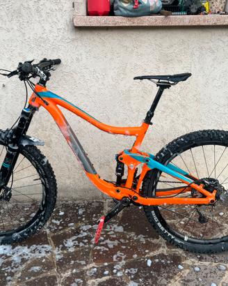 Giant trance 1.5 tg M