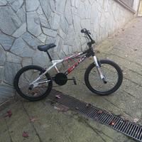 Atala bmx