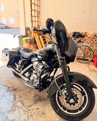 Harley Davidson Street Glide FLHX