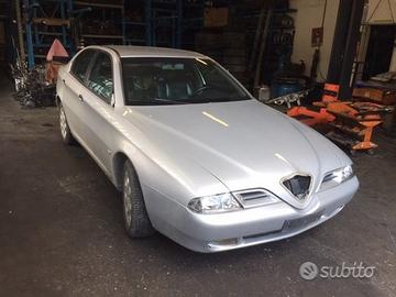 Ricambi Alfa Romeo 166 berlina 2000 grigio chiaro