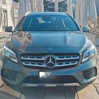 MERCEDES GLA