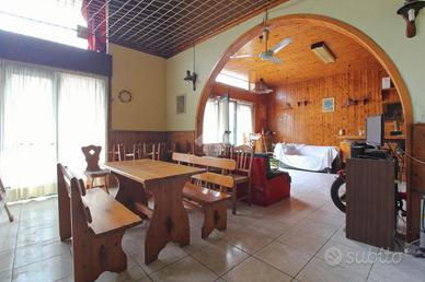 NEGOZIO A GIULIANOVA