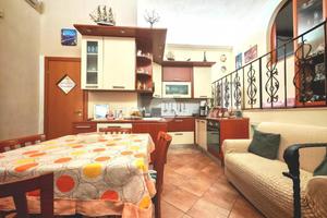 3 LOCALI A MANFREDONIA