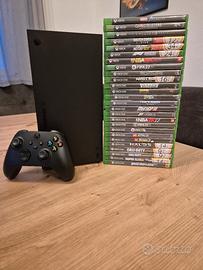 Xbox Series X con 25 giochi