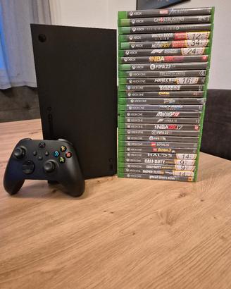 Xbox Series X con 25 giochi