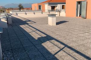Ampia terrazza vivibile di 132 mq
