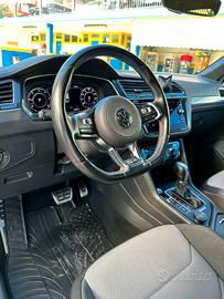 VOLKSWAGEN TIGUAN R LINE 2.0 TDI 4MOTION 190cv