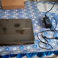 pc portatile laptop Samsung 
