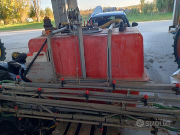 Attrezzatura agricola