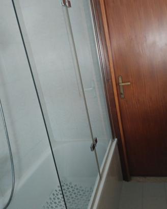 Parete. Doccia