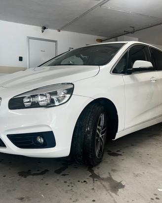 Bmw serie 216d active tourer sport