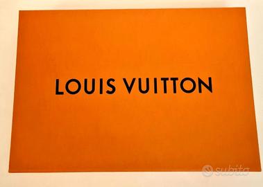 Louis Vuitton scatola
magnetica