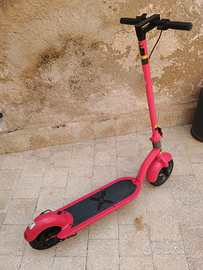 Monopattino elettrico Lexgo A10