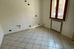 APPARTAMENTO A PIANO TERRA CON DUE CAMERE A BASTIG