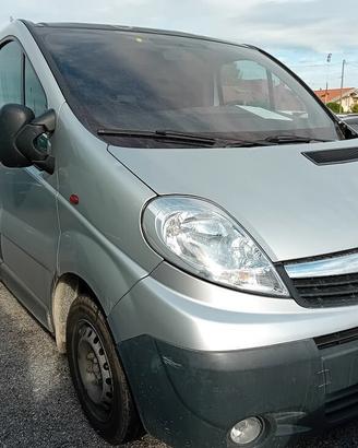 RICAMBI OPEL VIVARO 2.5 CDTI ANNO 2006
