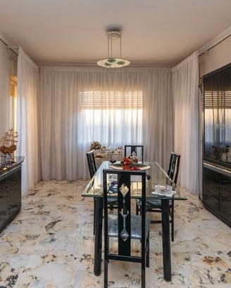 Grande appartamento di 174 mq con garage