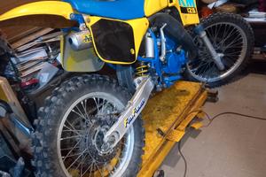 Suzuki rm 125 cross