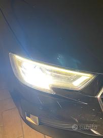 Fari anteriori Audi A3 sportback 2016