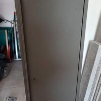 Armadietto in metallo