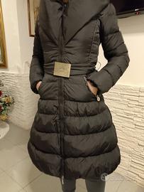 Piumino lungo della Elisabetta Franchi